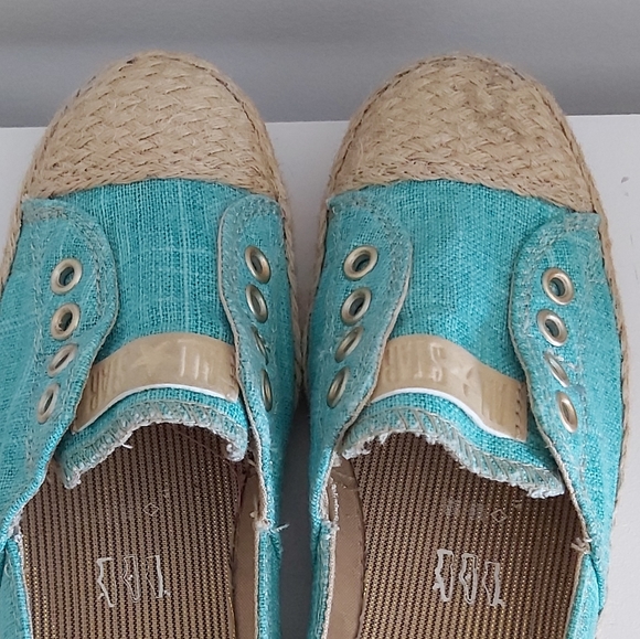 ❗NEW❗CONVERSE slip on flats - Picture 8 of 8